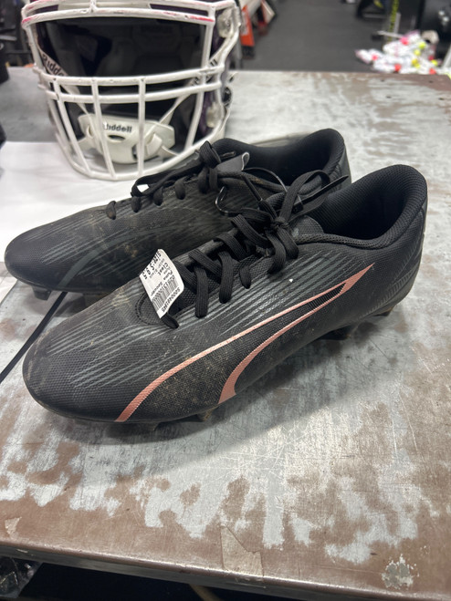 Vist Large View of Product Image Which is Used Puma Soccer Cleats Black Senior 9.5