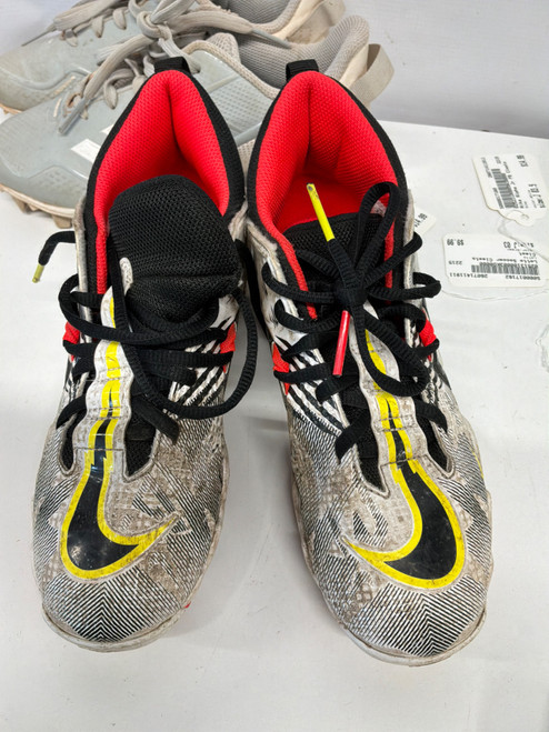 Vist Large View of Product Image Which is Used Nike Jr FB Cleats White Junior 03.5