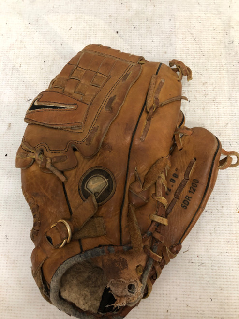 Vist Large View of Product Image Which is Used Nike DIAMOND READY BB/SB Glove RH Throw Brown 12"