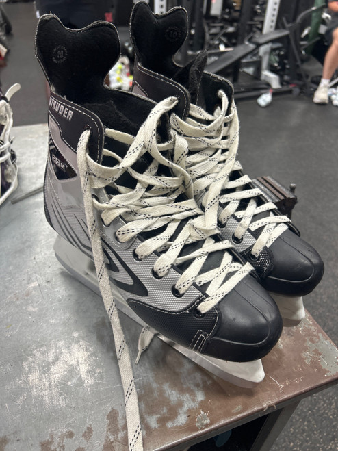 Vist Large View of Product Image Which is Used CCM INTRUDER Senior Hockey Skate Senior 10