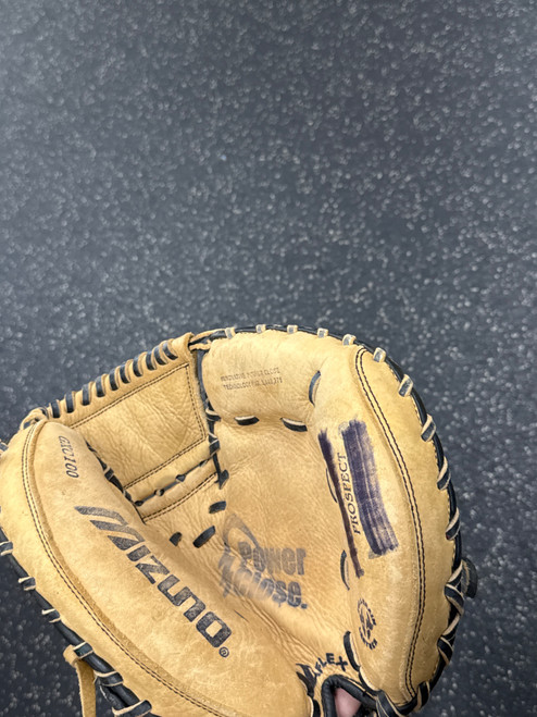 Vist Large View of Product Image Which is Used Mizuno GXC100 BB/SB Catchers RH Throw Brown 32"