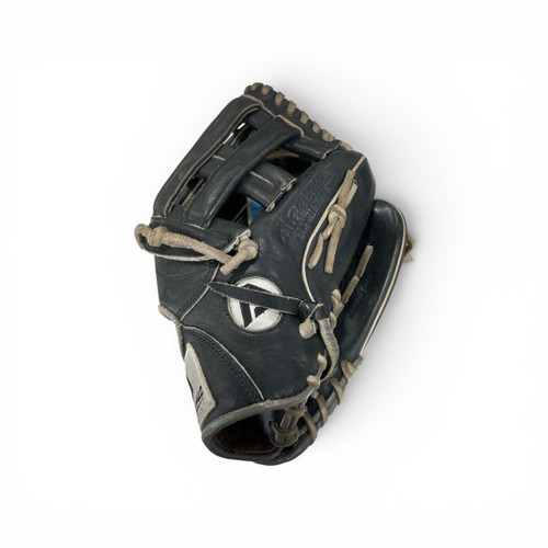 Vist Large View of Product Image Which is Used Akadema ASD111 BB/SB Glove RH Throw Black 11"