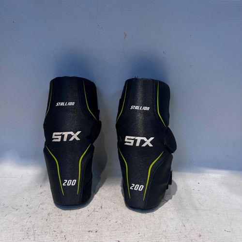 Vist Large View of Product Image Which is Used STX STALLION 200 Lacrosse Shoulder Pads Black SM