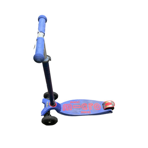 Vist Large View of Product Image Which is Used MICRO MAXI SCOOTER Scooter Cobalt
