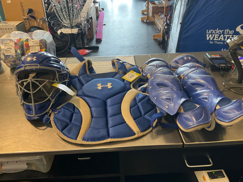 Vist Large View of Product Image Which is Used Under Armour CATCHERS SET Catchers Chest Protector Royal Blue Intermed