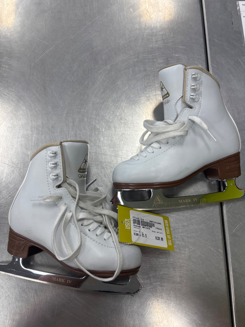 Vist Large View of Product Image Which is Used Jackson ARTISTE Girls Figure Skate White Junior 01.5
