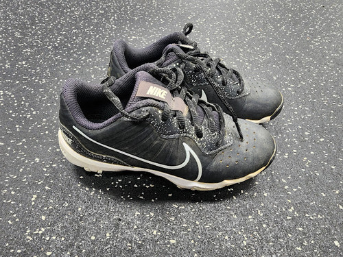 Vist Large View of Product Image Which is Used Nike FASTFLEX BB/SB Cleats Black Junior 01