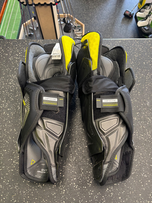 Vist Large View of Product Image Which is Used Bauer BAUER NSX SHINGUARDS Senior Shin Guards Black 15"