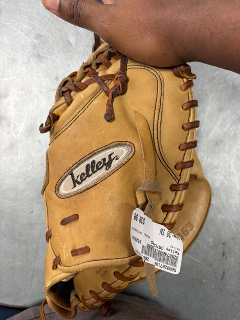 Vist Large View of Product Image Which is Used Kelley CATCHERS BB/SB Catchers RH Throw None 30"