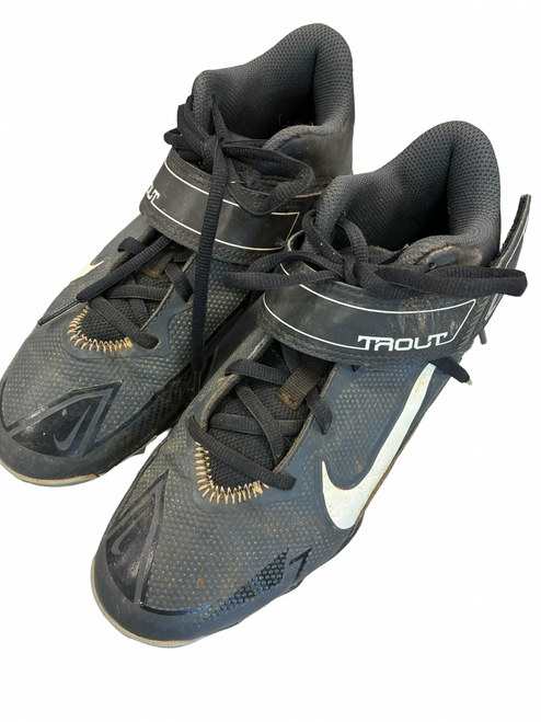 Vist Large View of Product Image Which is Used Nike TROUT 5 BB/SB Cleats Black Senior 5