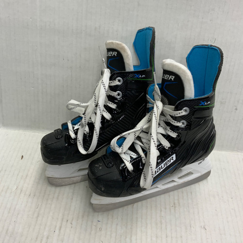 Vist Large View of Product Image Which is Used Bauer XLP Youth Hockey Skate Youth 13.0