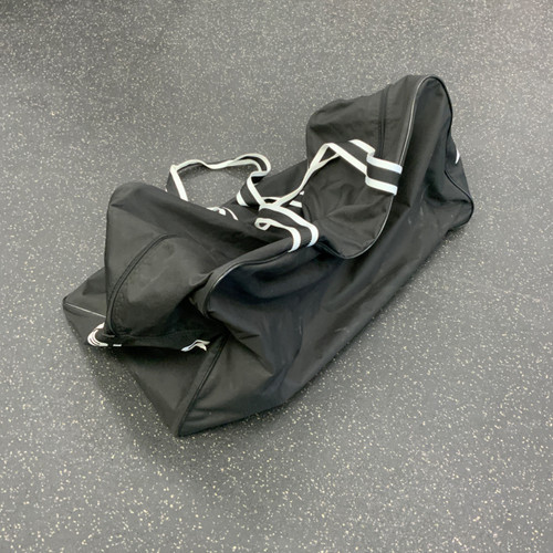 Vist Large View of Product Image Which is Used Bauer Sr Hockey Carry Black