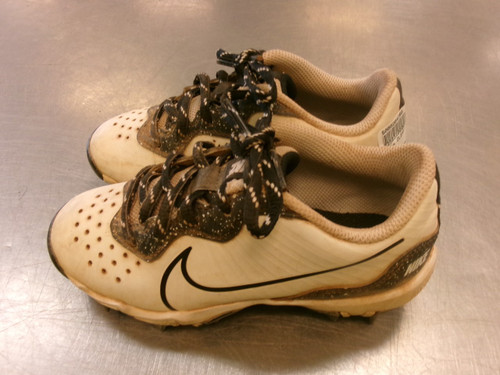 Vist Large View of Product Image Which is Used Nike CLEAT BB/SB Cleats White Youth 12.0