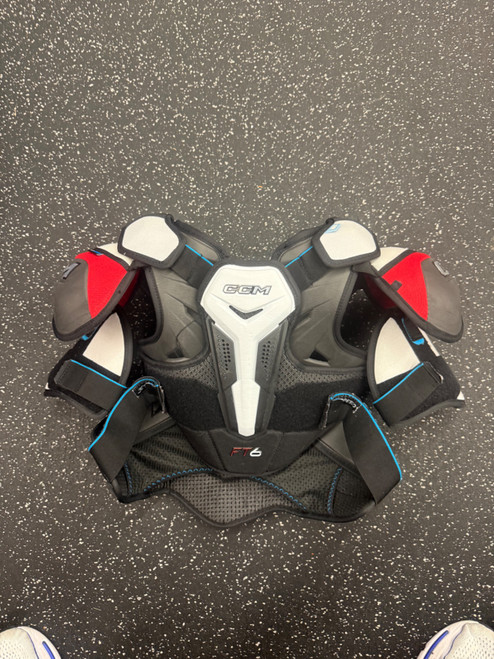 Vist Large View of Product Image Which is Used CCM JETSPEED FT6 SHOULDER Senior Shoulder Pads LG