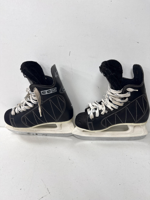 Vist Large View of Product Image Which is Used CCM POWERLINE 400 Senior Hockey Skate Senior 7