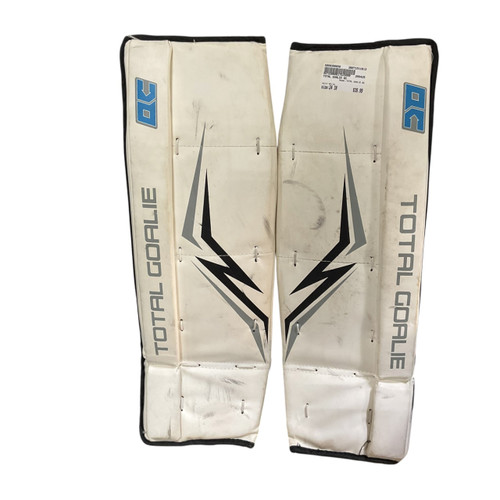 Vist Large View of Product Image Which is Used TOTAL GOALIE QC Goalie Leg Pads Youth White 24"