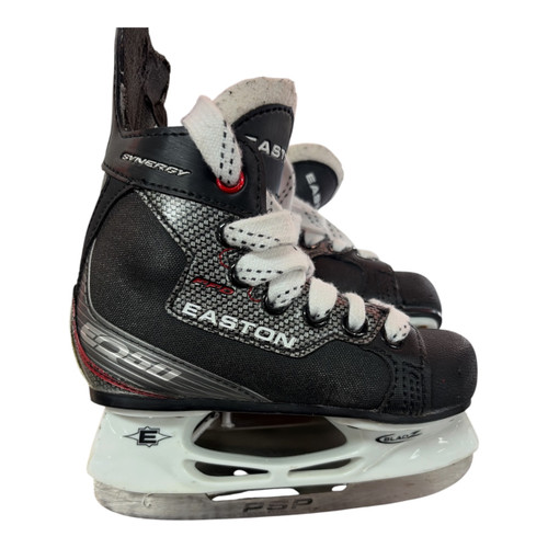 Vist Large View of Product Image Which is Used Easton EQ50 Youth Hockey Skate Youth 10.0