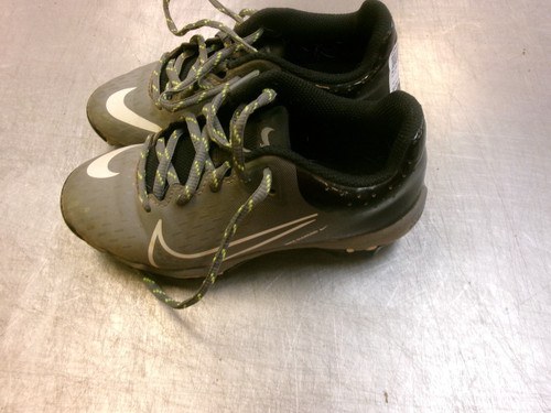 Vist Large View of Product Image Which is Used Nike DIAMOND BB/SB Cleats Grey Youth 13.0