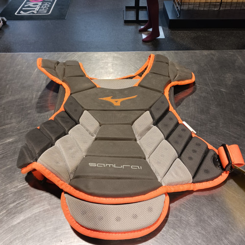 Vist Large View of Product Image Which is Used Mizuno SAMURAI Catchers Leg Guards Orange Adult