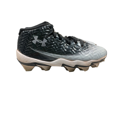 Vist Large View of Product Image Which is Used Under Armour CLEATS BB/SB Cleats Black Junior 02