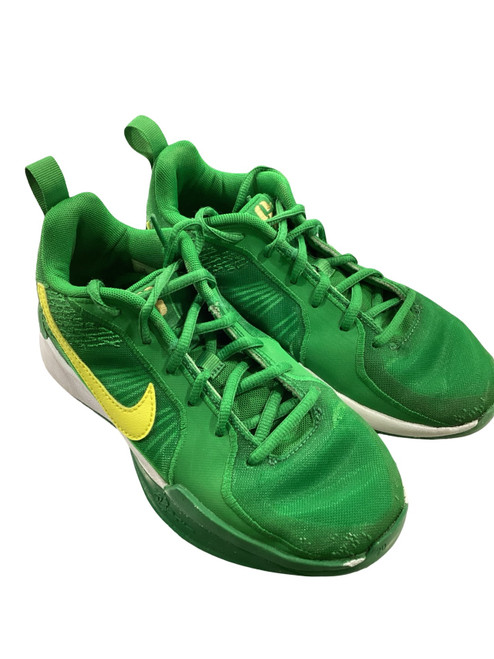 Vist Large View of Product Image Which is Used Nike SABRINA 2 Basketball Shoes Y Green Junior 03.5