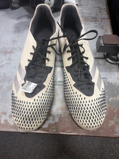 Vist Large View of Product Image Which is Used Adidas DEMONSKIN Soccer Cleats White Senior 12