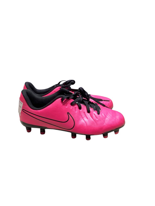 Vist Large View of Product Image Which is Used Nike Soccer Cleats Pink Junior 03