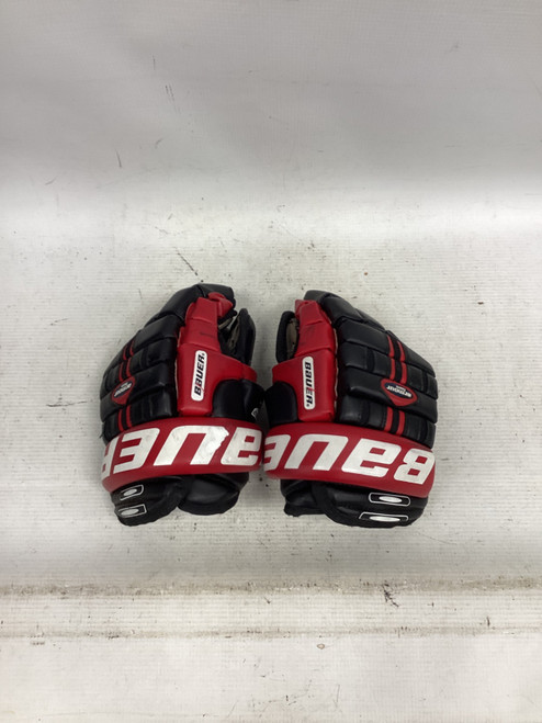 Vist Large View of Product Image Which is Used Bauer SUPREME 2000 YTH Youth Gloves Black 9"