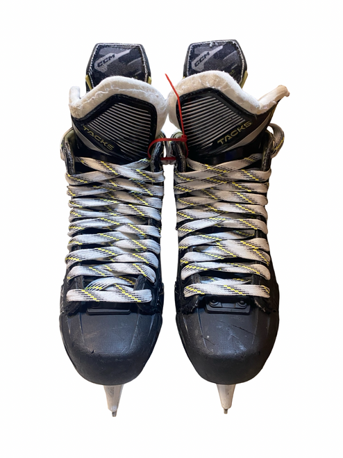 Vist Large View of Product Image Which is Used CCM TACKS AS 590 Senior Hockey Skate Senior 6