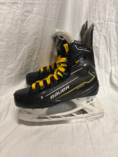 Vist Large View of Product Image Which is Used Bauer SUPREME M40 SKATES Junior Hockey Skate Junior 03.5