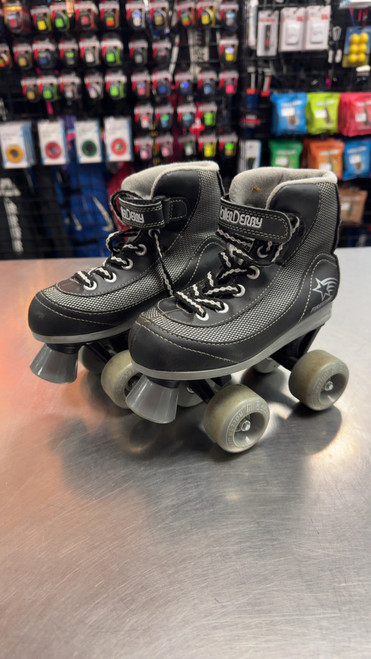 Vist Large View of Product Image Which is Used RollerDerby FIRESTAR Junior Roller Quad Skates Black Junior 01