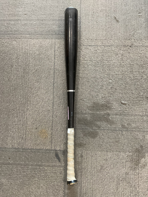 Vist Large View of Product Image Which is Used AXE L116J-30 YOUTH MAPLE COMPOSITE BB/SB Wood Bat Black 30"