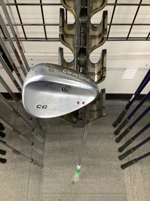 Vist Large View of Product Image Which is Used Cleveland CG10 Golf Wedge Mens RH 60 Degree