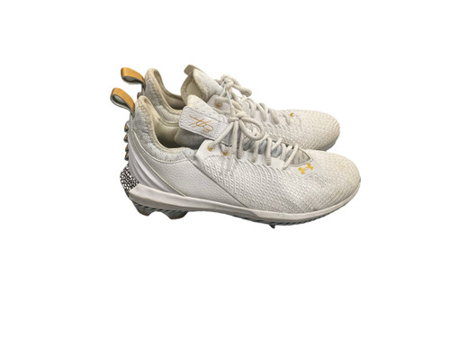 Vist Large View of Product Image Which is Used Under Armour 3023001-100 BB/SB Cleats White Senior 11