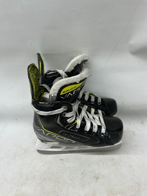 Vist Large View of Product Image Which is Used Bauer 3X Youth Hockey Skate Black Youth 11.0