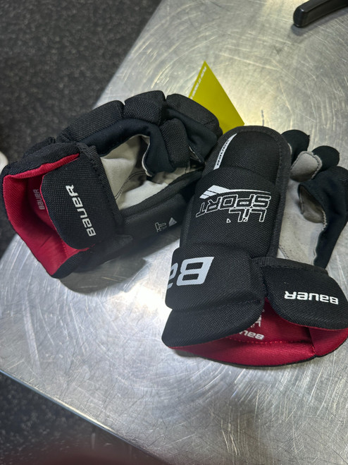 Vist Large View of Product Image Which is Used Bauer LIL SPORT Youth Gloves Black 9"