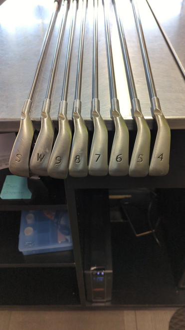 Vist Large View of Product Image Which is Used Ping G15 IRON SET Mens Iron Set RH 4I-SW