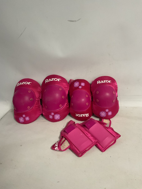 Vist Large View of Product Image Which is Used RAZOR PINK PAD SET Inline Protective Set Pink MD