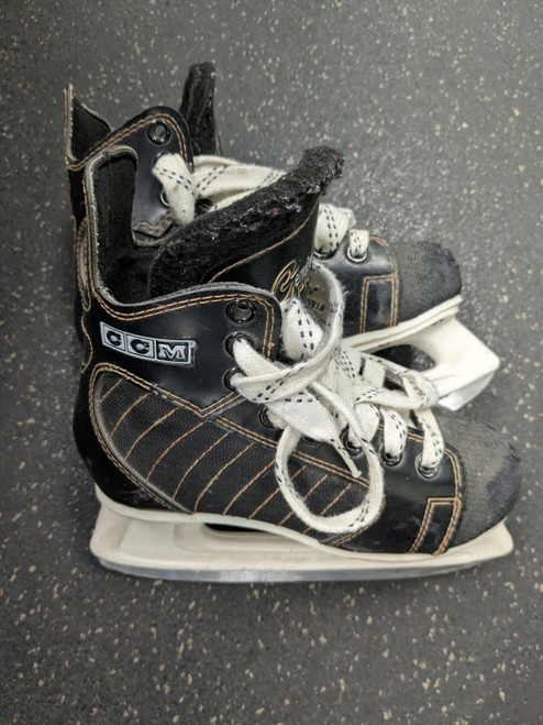 Vist Large View of Product Image Which is Used CCM GENUINE PRO Youth Hockey Skate Youth 13.5