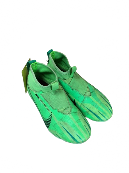 Vist Large View of Product Image Which is Used Nike Soccer Cleats Green Junior 03.5