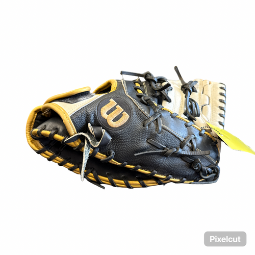 Vist Large View of Product Image Which is Used Wilson A2000 RH Throw Fastpitch Gloves None 12"