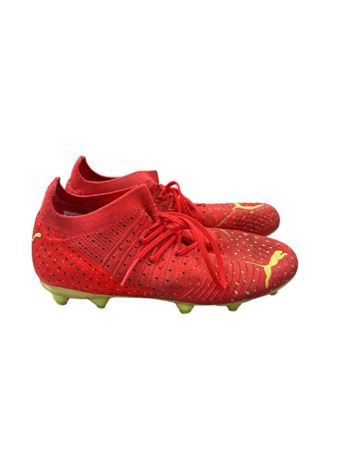 Vist Large View of Product Image Which is Used Puma Soccer Cleats Red Junior 03.5