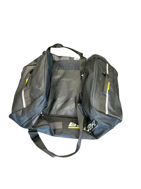 Vist Large View of Product Image Which is Used Bauer Jr Hockey Carry Black