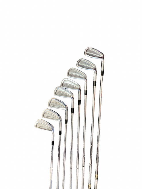 Vist Large View of Product Image Which is Used Titleist 690 CB FORGED Mens Iron Set RH 3I-PW