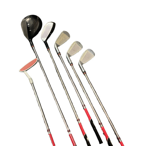 Vist Large View of Product Image Which is Used, Walter Hagen, Junior Starter Set, Right Handed, 6 Piece, Regular Flex Graphite Shaft, 7i/9i/Hy/Dr/Putter/ Bag Included