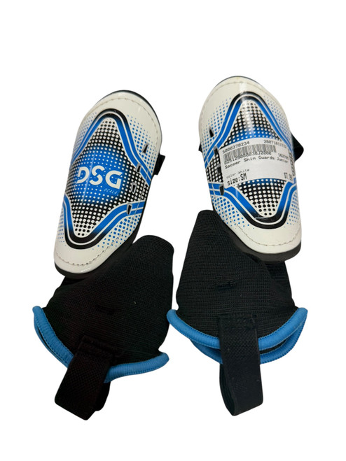 Vist Large View of Product Image Which is Used Soccer Shin Guards Junior White SM