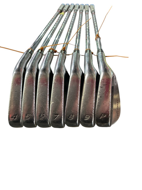 Vist Large View of Product Image Which is Used Taylormade TOUR PREFERRED MB Mens Iron Set RH 4I-PW