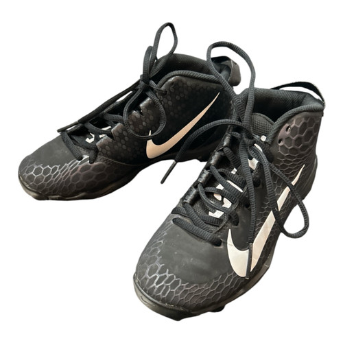 Vist Large View of Product Image Which is Used Nike TROUT 856 BB CLEATS 2.5 BB/SB Cleats Black Junior 02.5