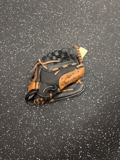 Vist Large View of Product Image Which is Used Adidas EASY CLOSE BB/SB Glove RH Throw Brown 11 1/2"