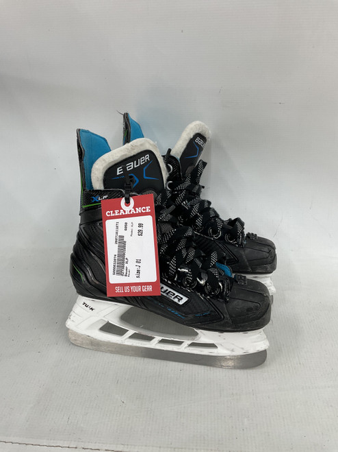 Vist Large View of Product Image Which is Used Bauer XLP Junior Hockey Skate Junior 01
